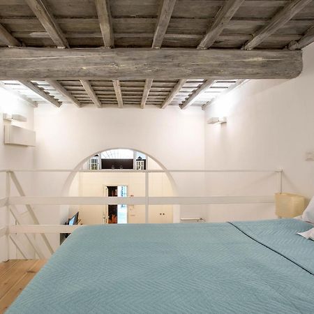 Holidays Teatro Pace Rome Extérieur photo