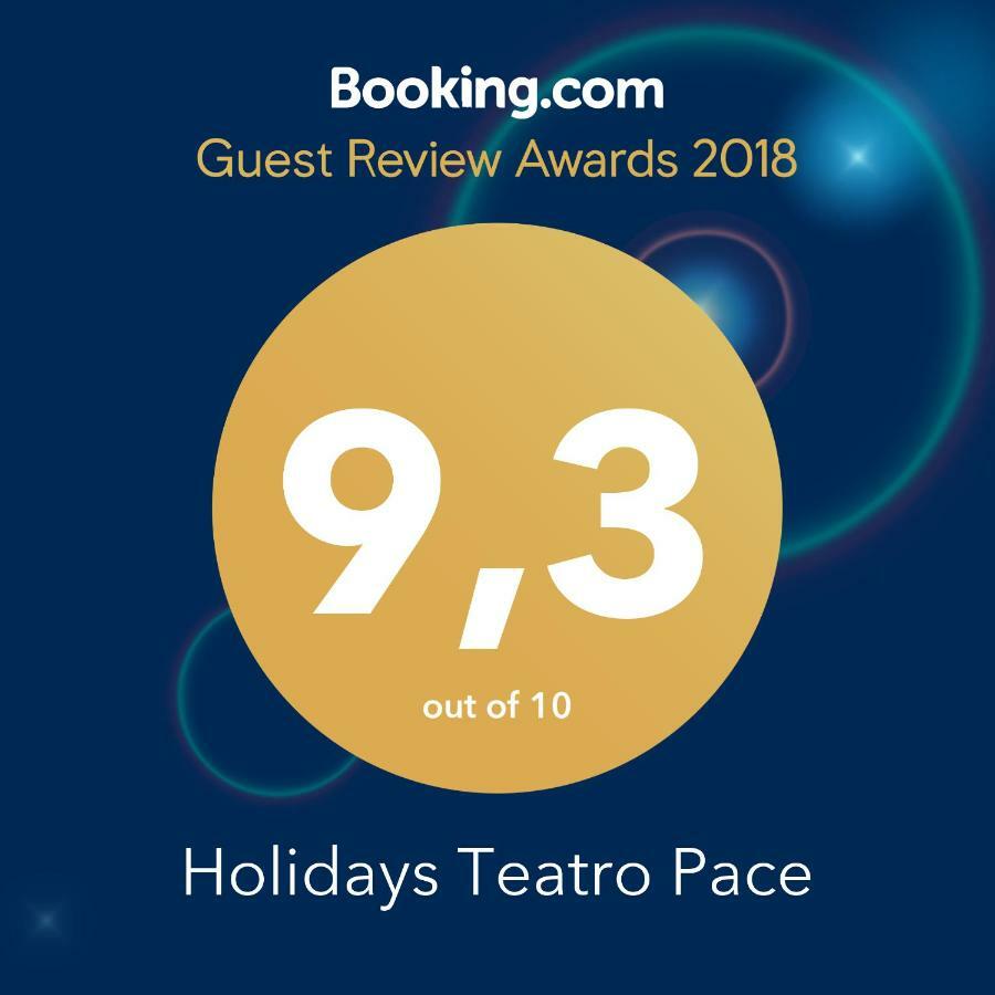 Holidays Teatro Pace Rome Extérieur photo